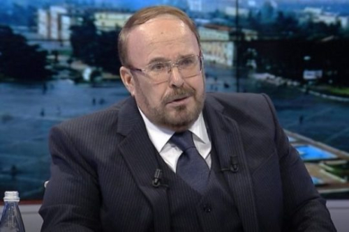 Teknikë e vjetër politike