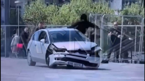 Video/Ndërhyrja në sheshin "Skënderbej"
