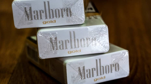 Philip Morris: Ndalojmë shitjen e paketave në Britaninë e Madhe brenda 10 viteve