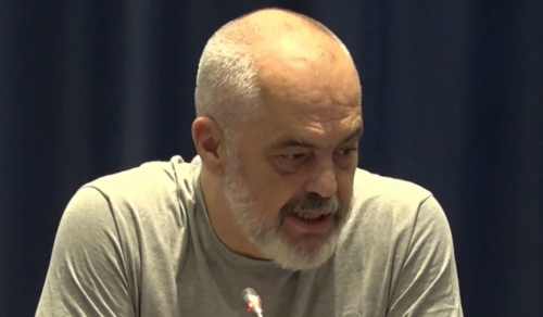 Gallata cinike e progresit