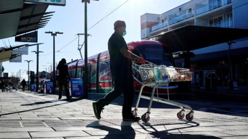 Një rast i dyshuar i variantit Delta rikthen Zelandën e Re në karantinë