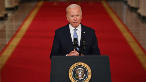 ShBA bëhet gazi i botës. Biden mbron tërheqjen si strategji, Reuters publikon bisedat e 23 korrikut