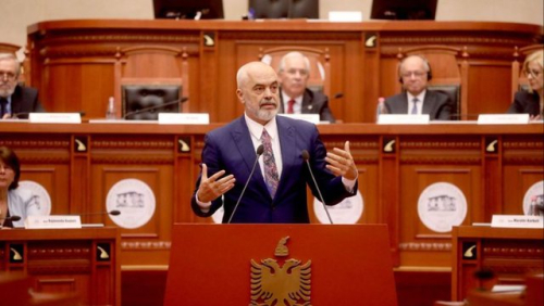 Ja edhe Akademinë e reformova. Bëni shkencë tani!