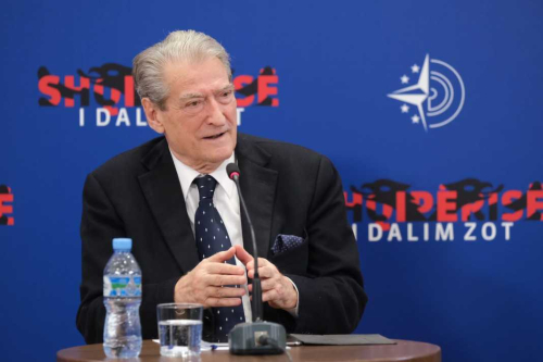 Nëse demokratët e duan vërtet Shqipërinë