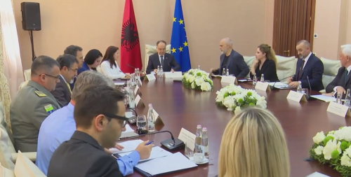 Çfarë është më serioze: Mbledhja e Këshillit të Sigurimit në Tiranë, apo hetimi për trukim ndeshjeje në Kosovë?