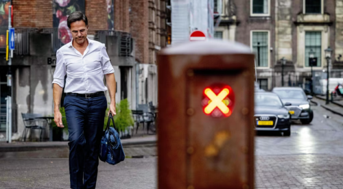 Azilkërkimi rrëzon qeverinë në Hollandë