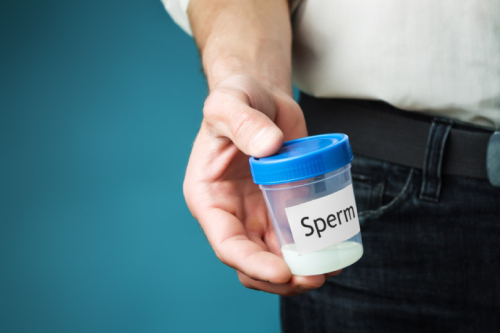 Pse duhet kufizuar me ligj dhurimi i spermës