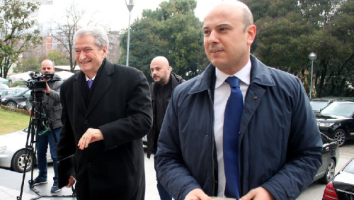 Privatizimi i klubit sportiv “Partizani”, akuzat që rëndojnë mbi Berishën dhe Malltezin