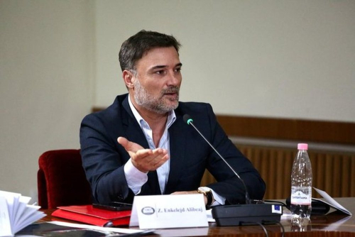 Alibeaj paralajmëron themelimin e partisë së re