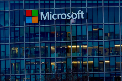 Microsoft, investim 4,3 miliardë euro për sistemet e AI në Itali