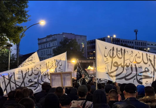 Protestë në Hamburg, emigrantët myslimanë kërkojnë zyrtarizimin e Sheriatit