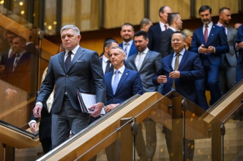 Protesta në Sllovaki. Fico flet për grusht shteti dhe nuk përjashton daljen nga BE