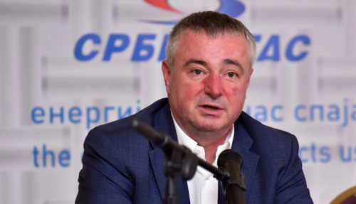 Serbia firmos marrëveshje për furnizim me gaz nga Gazprom deri në fund të marsit