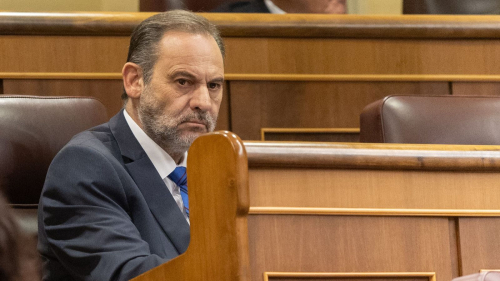 Spanjë/ Ish-ministri i Transportit dënohet me 24 vjet burg për korrupsion