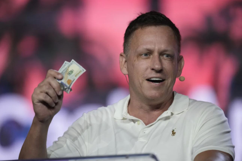 Palantir humb gjyqin me revistën investigative zvicerane “Republik”