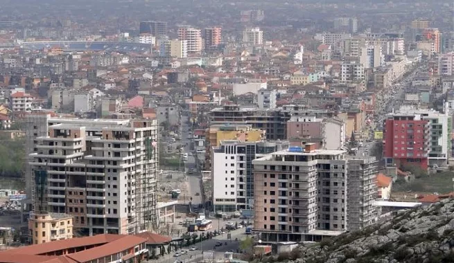 Taksa e ndikimit në infrastrukturë në Gjykatë Kushtetuese?