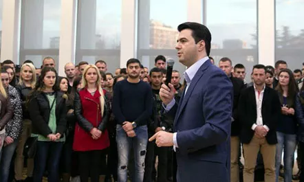 Kauza e zgjedhjeve/PD-ja premton: “Me debate dhe primare si në SHBA”