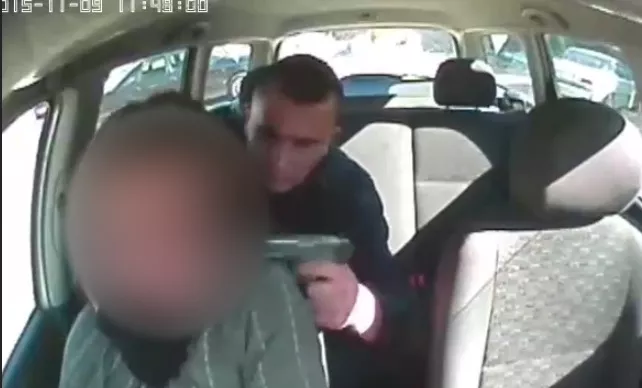 Policia kërkon ndihmë nga publiku për identifikimin e grabitësit, rezulton efektiv i repartit "Dragoti" (Video)