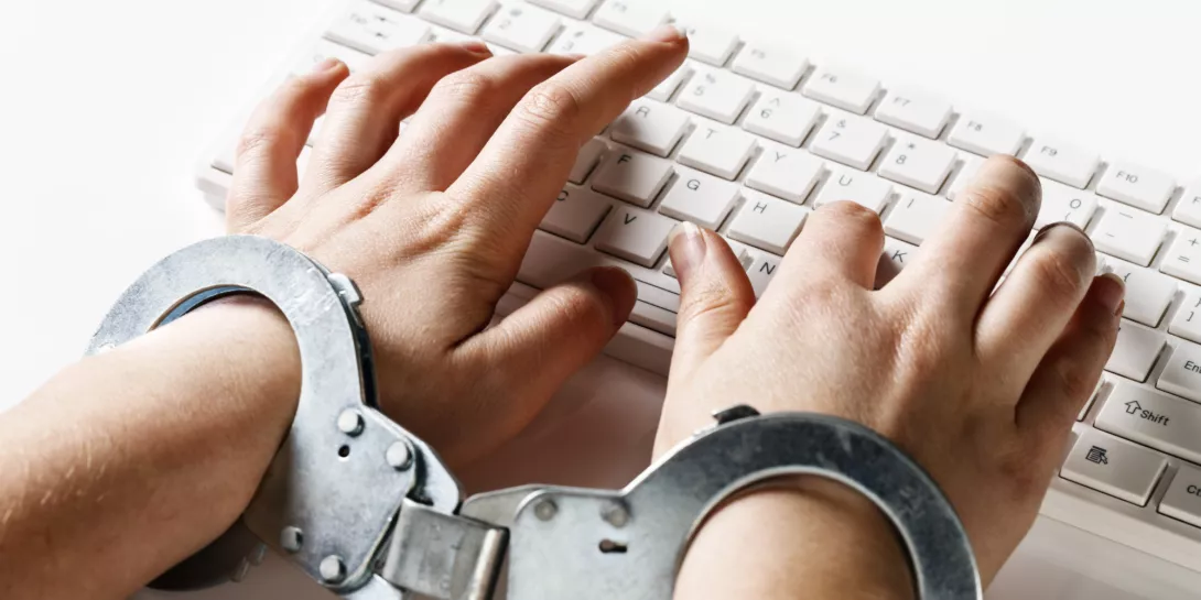 Qeveria e propozon me ligj: “Letra nga Populli” kundër denoncimeve të medias online. Paligjshmëria përcaktohet nga “lexuesi”!!!