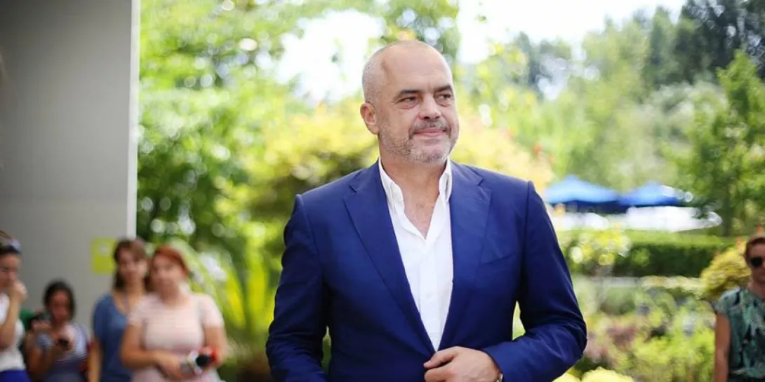 Dilema e fundit, tërheqja nga referendumi dhe shkuarja drejt mocionit të mosbesimit
