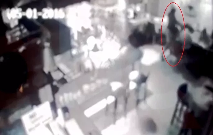 Vrasja në Tiranë, skenarë nga mediat dhe nga Berisha. Policia ende në heshtje