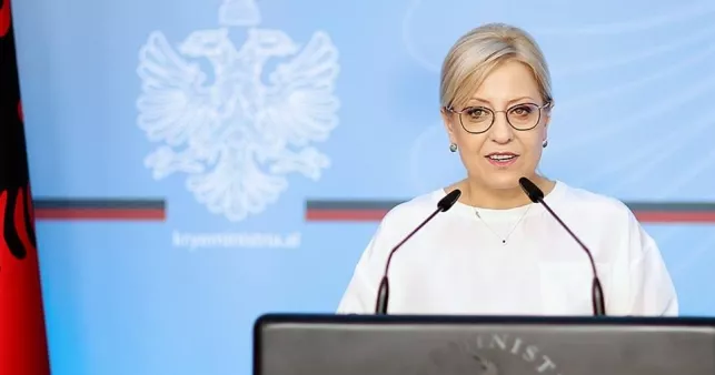 Dhuna mbi fëmijët dhe një ministre si hallvë e ftohtë