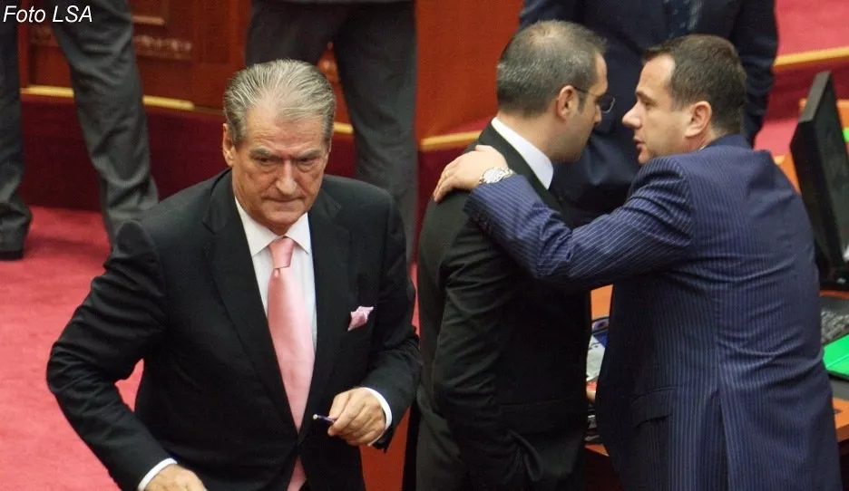 Prokuroria qetëson Partinë Socialiste: Thirrja e Berishës për armatosjen e popullsisë në kuadër të aktivitetit parlamentar