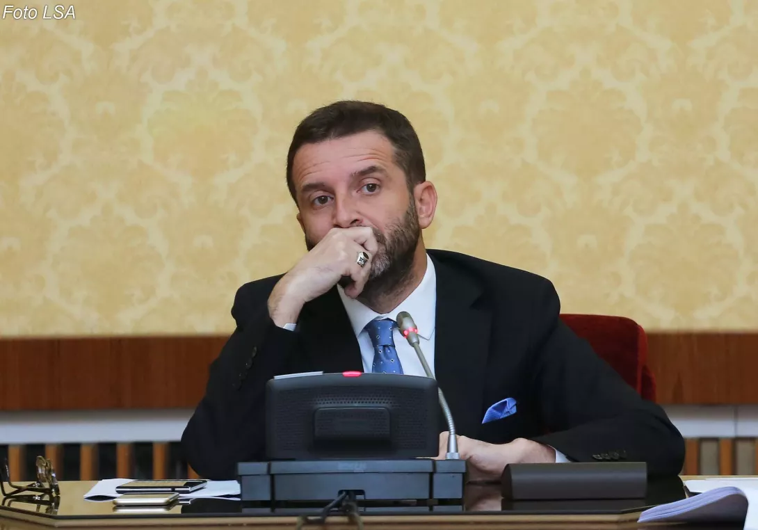 Braçe: “Ka një përpjekje të madhe për të fshehur  krimin që ka ndodhur brenda në Spitalin Amerikan”