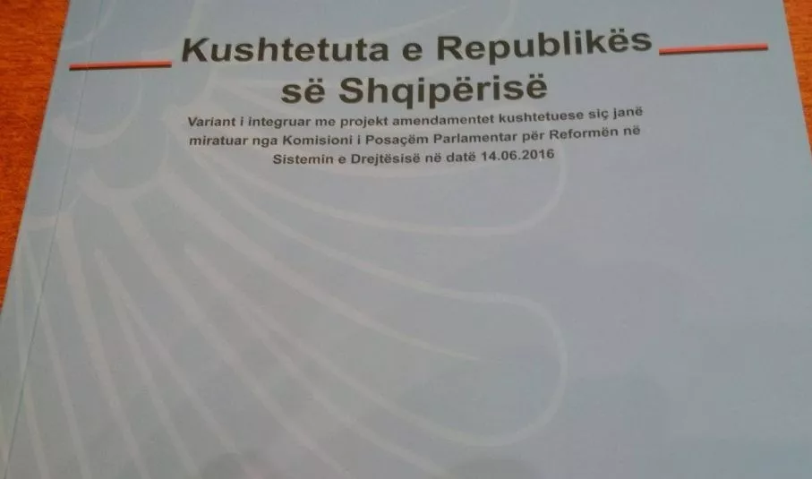 Reforma u bë, ngrehina mbetet!