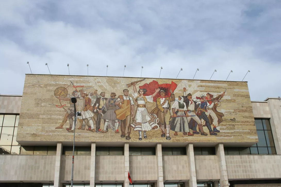 Mos po i vjen radha për një nekrologji?