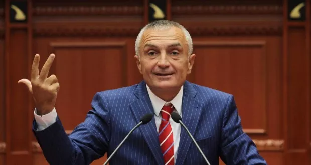 Kur thotë “po” është (ndoshta) “po”: Në korrik i vardisej PD-së e fliste për qeveri teknike, në gusht bën fushatë që të qetësojë kryeministrin
