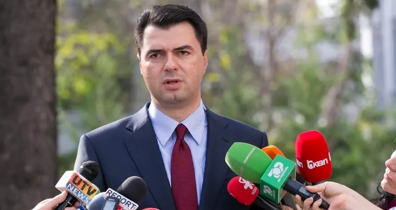 PD me skenar për të dalë nga parlamenti