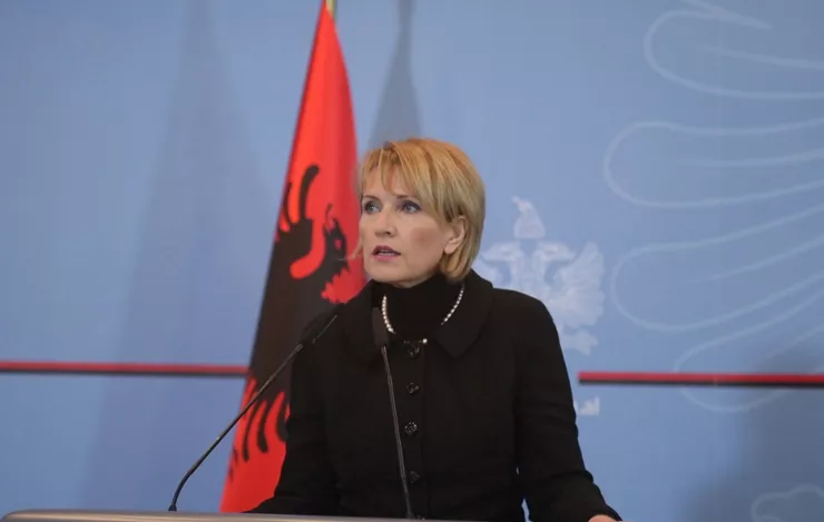 Kodheli kundër futjes së ushtrisë për drogën: “Në demokraci i kemi punët të ndara”. Po ndërtimi i urave dhe pastrimi i plazheve, detyrë e ushtrisë janë?