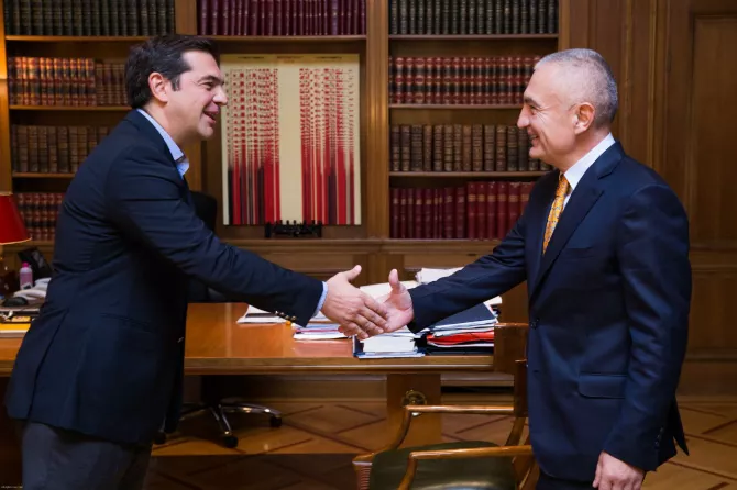 Ditmir Bushati mbetet “pa punë”. Meta: “Parlamenti me një rol të ri në diplomaci. Për çështje si ajo “Çame”, duhet konsensus i përgjithshëm”