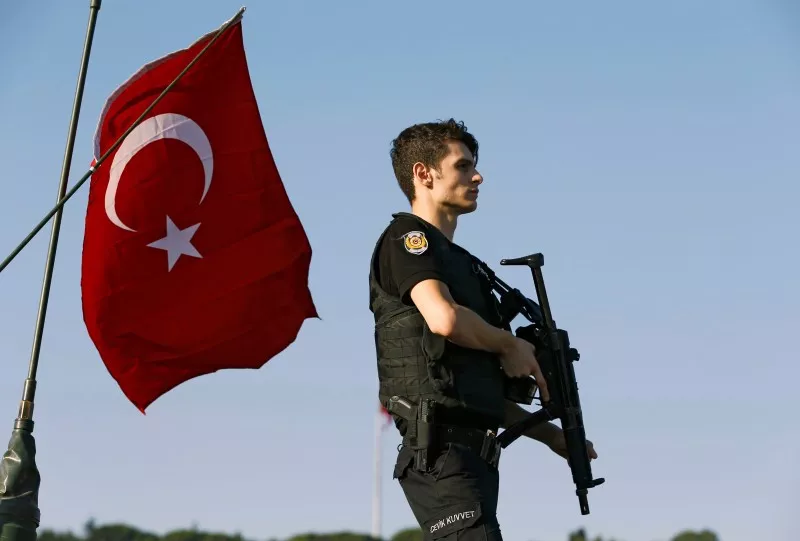 Paralajmërimi i Austrisë: Marrëveshja për emigrantët me Tuqinë, drejt fundit