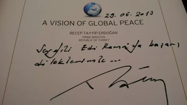 Edi Rama gënjen për takimin me Erdogan. Takimi i parë, jo “pas zgjedhjes si kryeministër”, por “para zgjedhjes”. Kush lëvizi për paktin detar?
