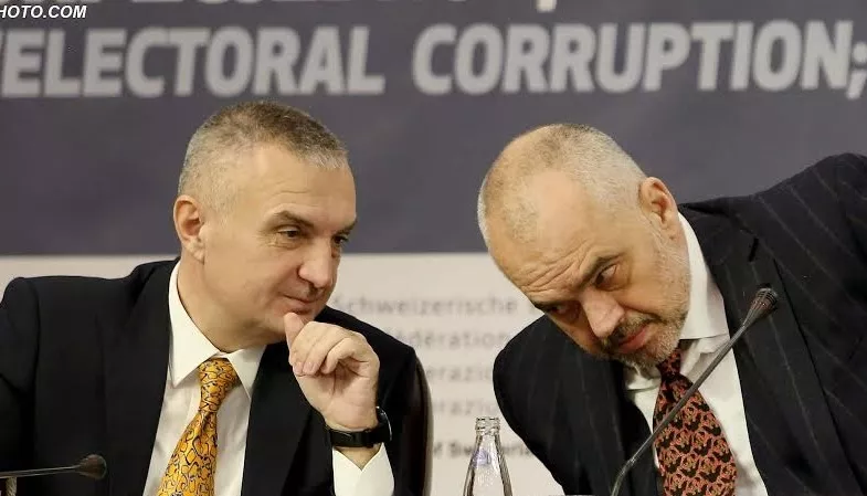 Strategët e së ardhmes, apo pasqyrë e njëri-tjetrit?
