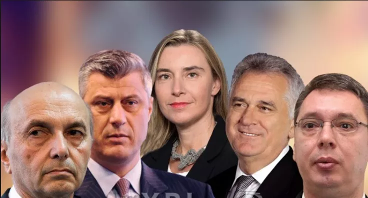 Teatri i pajtimit, me bosët politikë të Kosovës e Serbisë