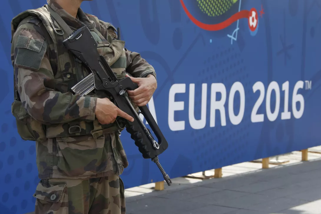 Myslimanët dhe të huajt barazohen me terroristët
