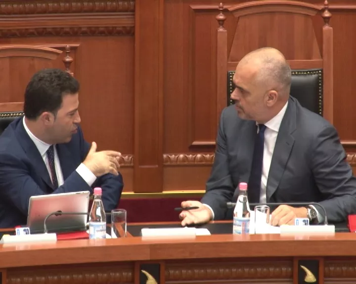 Kush gënjen për ekspertizën e Zharrëzës, Edi Rama apo Niko Peleshi?