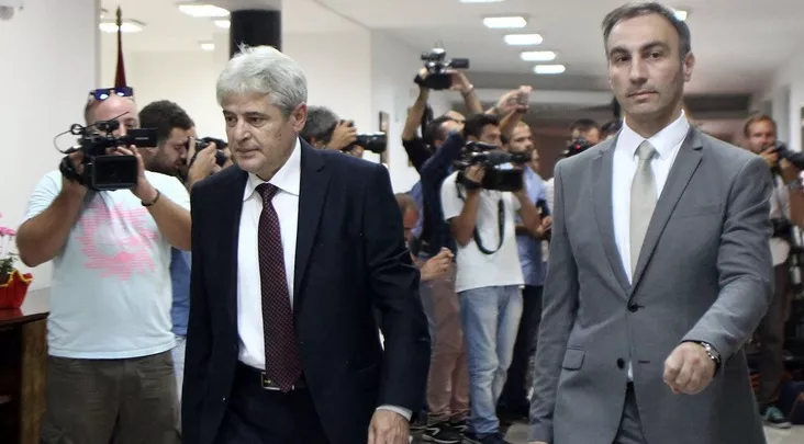 Deputeti i BDI: Paranojake, por u detyruam ta firmosim platformën në zyrën e Ramës