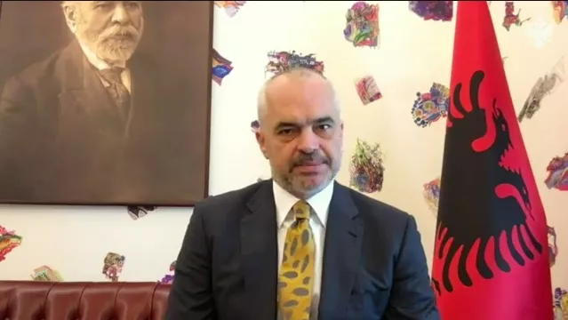 Mllef për çadrën dhe mediat, në zgjedhje pa opozitën