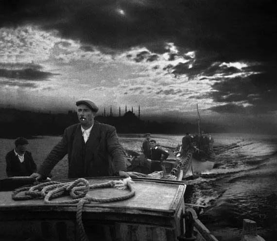 Stambolli në “syrin” e Ara Güler, (Foto)