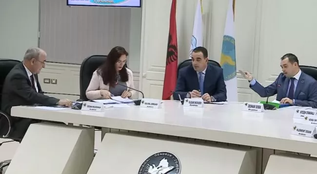 Shtyhet me 19 ditë afati i regjistrimit të partive për zgjedhjet e 18 qershorit