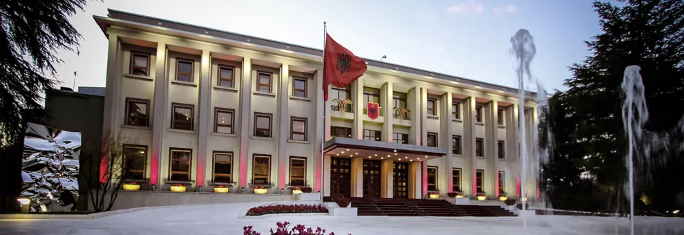 Nuk ka asnjë arsye që të ligjërojë votime pa kandidat për president