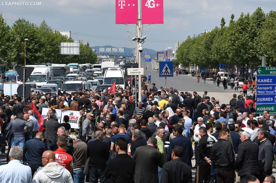 Dimensioni shtetëror i protestës