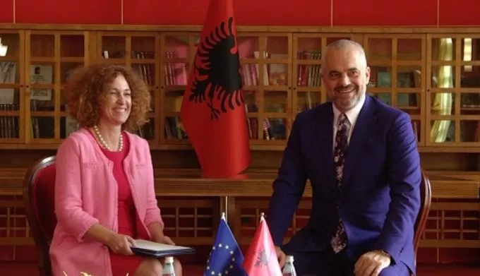 "Shqipëria e meriton hapjen e negociatave, të tjerat plotësohen rrugës"