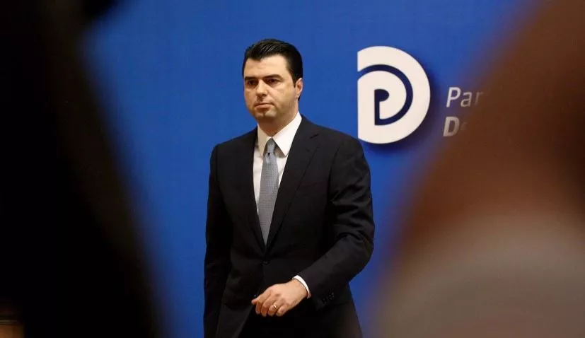 Do ikë apo do hypë në varkën e Ramës?