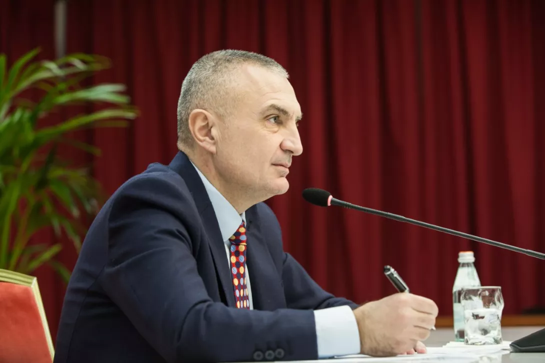 Mediat e huaja: Ilir Meta mund të jetë prapë ai që vendos