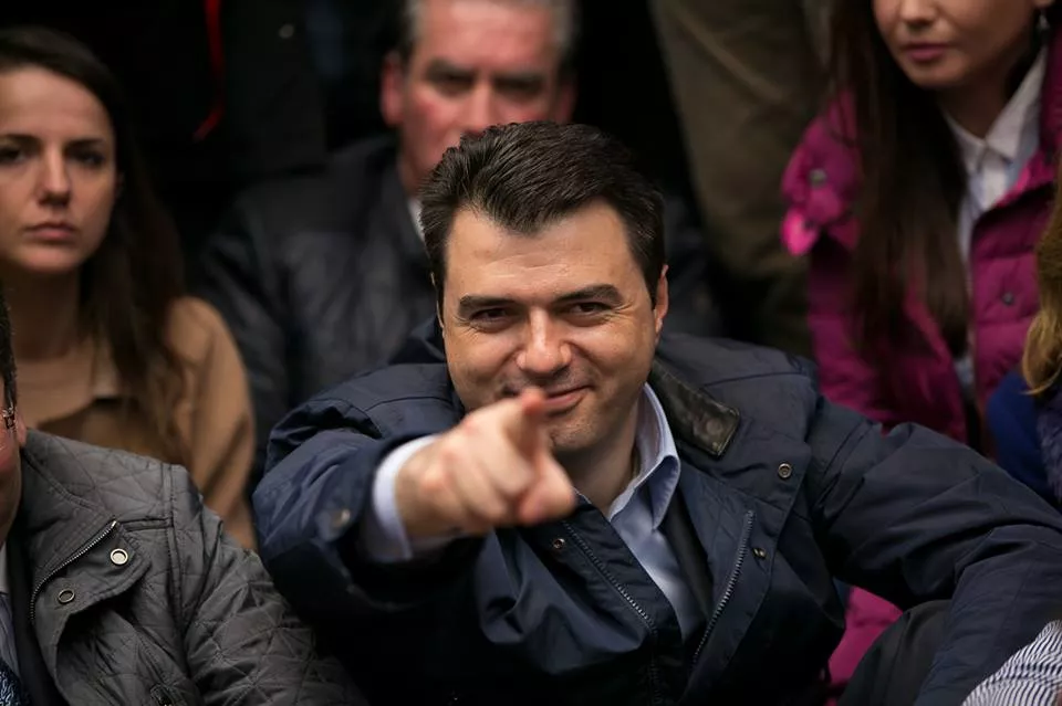 Për çfarë morali mund të flasë Lulzim Basha?